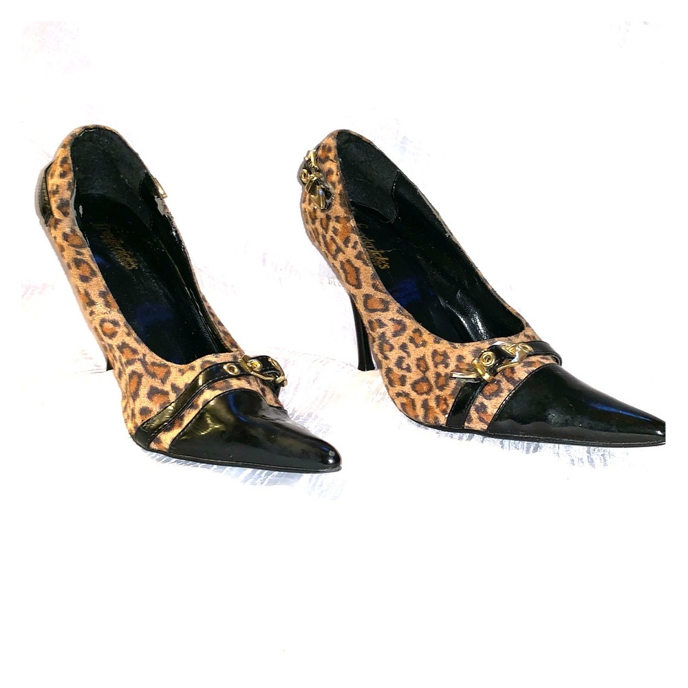 Leopard print and Black heels